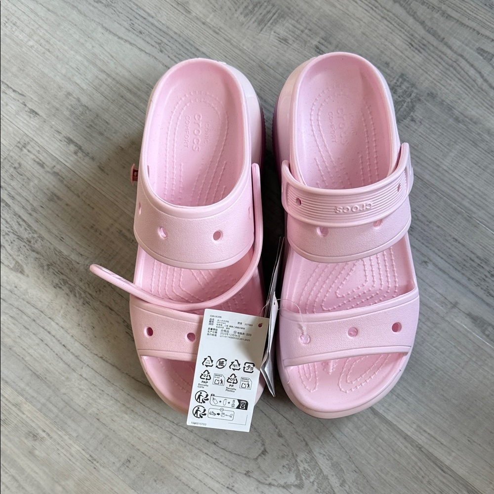 Crocs Women’s Pink Sandals